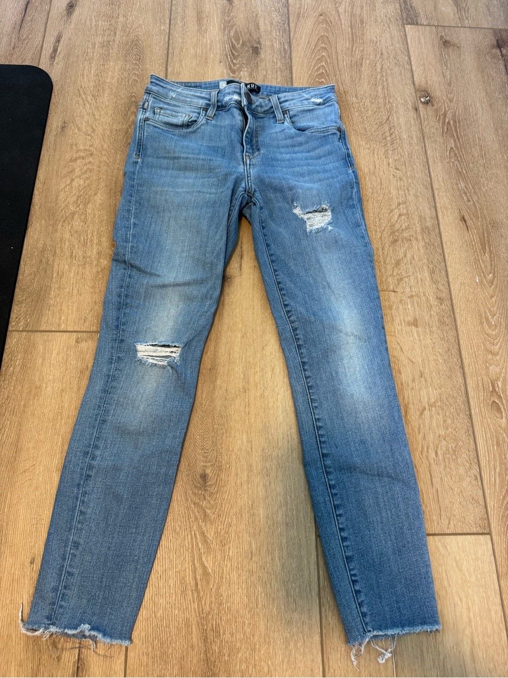 KUT from the Kloth Connie Ankle Skinny jeans size 0
